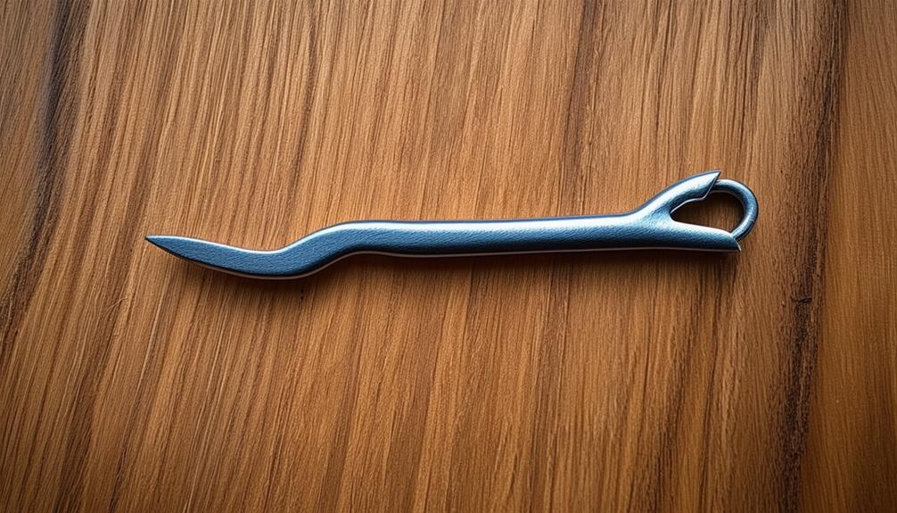 single hook lock tool